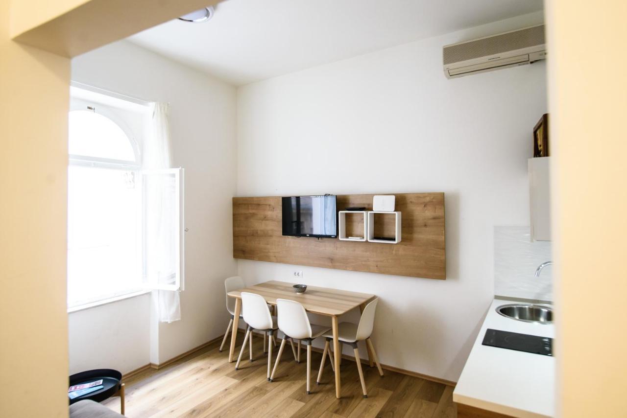 Street Buzz Old Town Apartment By Duhomes Dubrovnik Luaran gambar